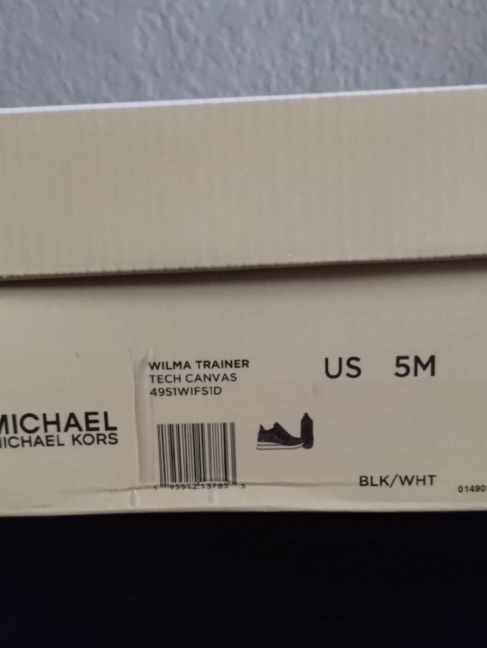 Michael Kors Women's "Wilma" Trainer Tennis Shoe Sneakers Sz 5 Ladies - Picture 8 of 8